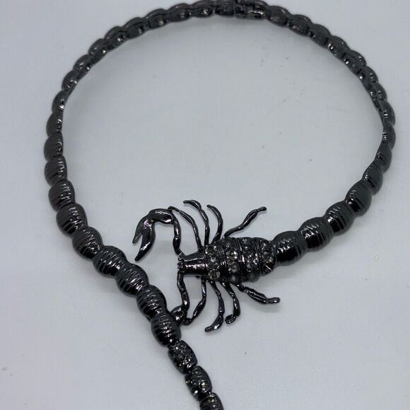 Silver Scorpion Choker Statement Necklace W/Chain Fringe crystals - Picture 4 of 12